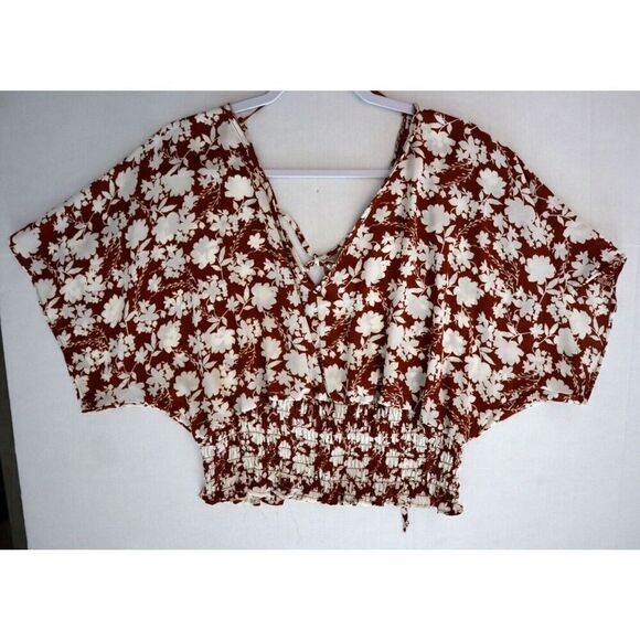 Sienna Sky 02CT4722 Women's Sz L Burgundy Floral V-Neck Tie Back Ruched Blouse - Picture 3 of 6